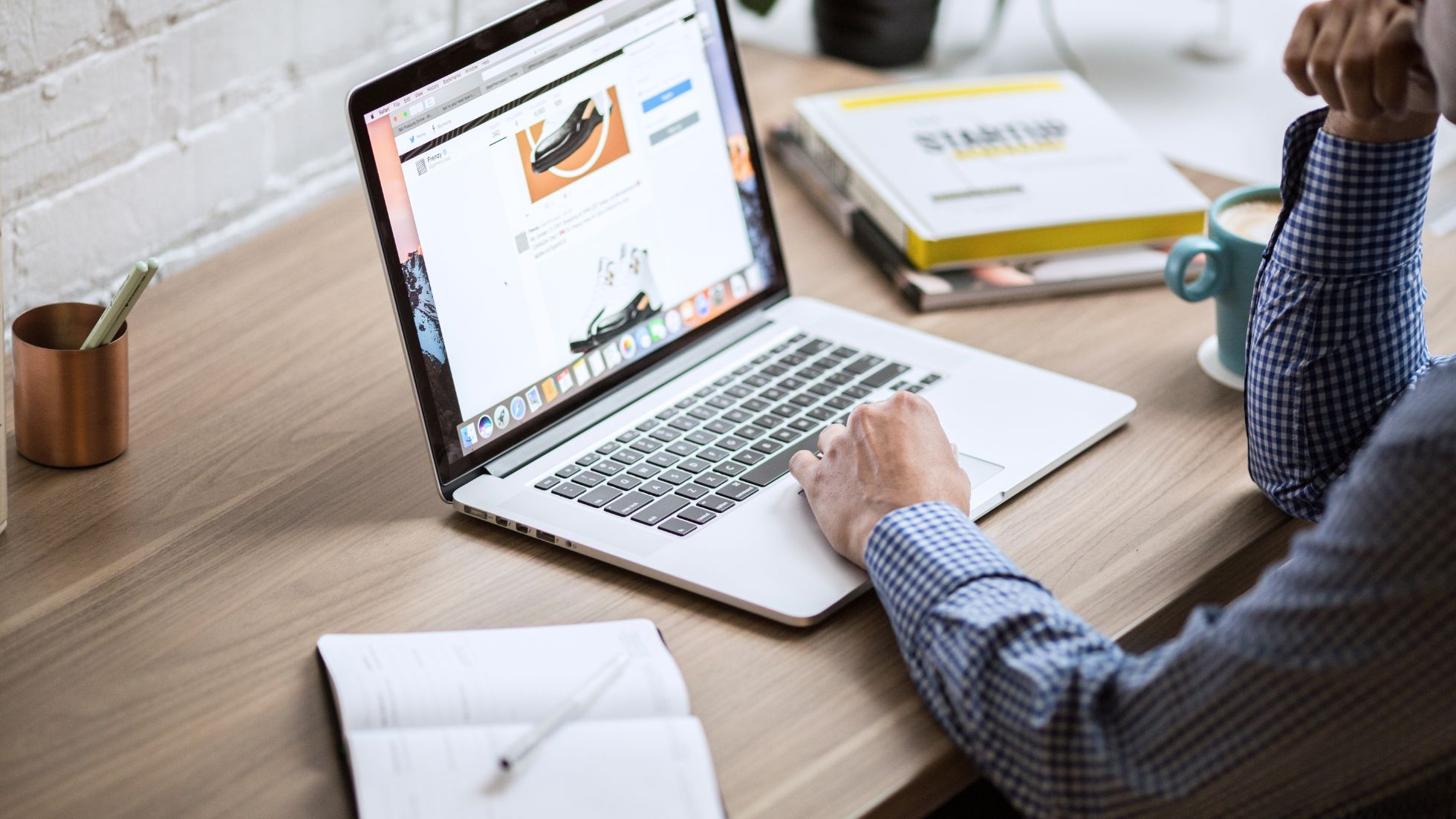 what is embedded insurance